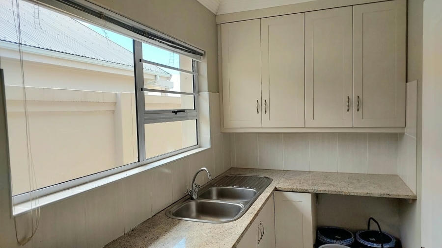 4 Bedroom Property for Sale in Gonubie North Eastern Cape